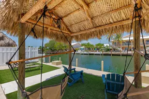 370 11th St, Key Colony, FL 33051 - Photo 32