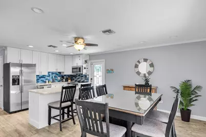 370 11th Street, Key Colony, FL 33051 - Photo 4