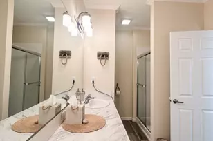 17 E Circle Dr, Saddlebunch, FL 33040 - Photo 12