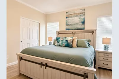 17 E Circle Drive #A, Saddlebunch, FL 33040 - Photo 6