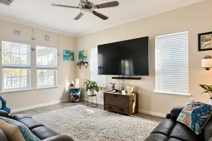 17 E Circle Dr, Saddlebunch, FL 33040 - Photo 6