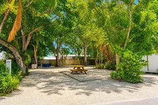 101551 Overseas Hwy, Key Largo, FL 33037 - Photo 1