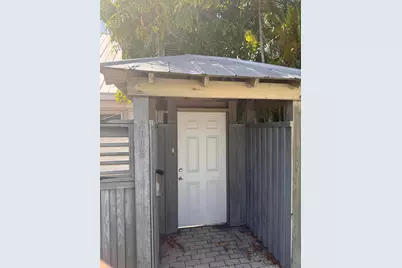2012 Roosevelt Drive, Key West, FL 33040 - Photo 2