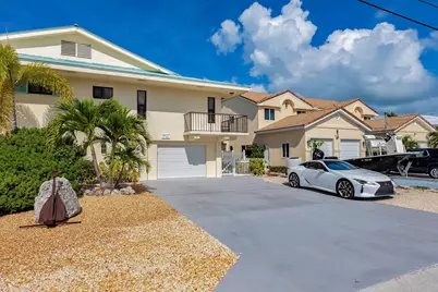 321 & 331 9th Street, Key Colony, FL 33051 - Photo 40