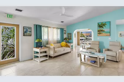 321 & 331 9th Street, Key Colony, FL 33051 - Photo 8