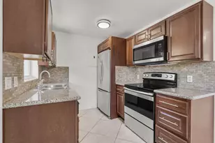 2539 Coolidge St, Hollywood, FL 00000 - Photo 6