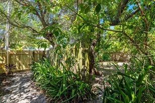 2539 Coolidge St, Hollywood, FL 00000 - Photo 32