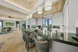 201 W Seaview Dr, Duck Key, FL 33050 - Photo 34