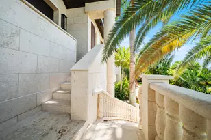 201 W Seaview Dr, Duck Key, FL 33050 - Photo 100