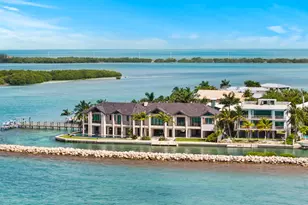 201 W Seaview Dr, Duck Key, FL 33050 - Photo 14