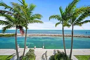 201 W Seaview Dr, Duck Key, FL 33050 - Photo 2