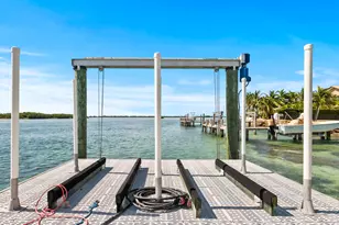 201 W Seaview Dr, Duck Key, FL 33050 - Photo 126