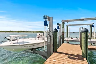 201 W Seaview Dr, Duck Key, FL 33050 - Photo 108