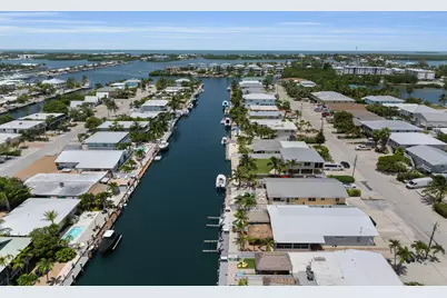 261 3rd Street, Key Colony, FL 33051 - Photo 2