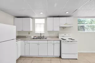 895 Ellen Dr, Key Largo, FL 33037 - Photo 20