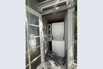 1527 Von Phister Street #Up, Key West, FL 33040 - Photo 12