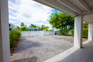 211 Shore Ave, Big Coppitt, FL 33040 - Photo 34