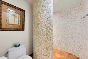 1133 W Ocean Dr, Key Colony, FL 33051 - Photo 26
