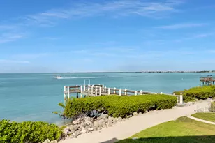 1133 W Ocean Dr, Key Colony, FL 33051 - Photo 4