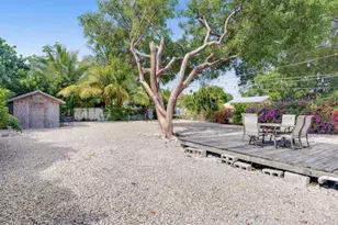 18 Drury Dr, Key Largo, FL 33037 - Photo 18