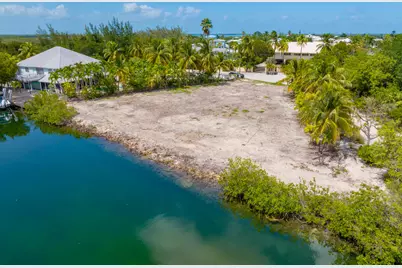 16770 Cypress Road, Sugarloaf Key, FL 33042 - Photo 10