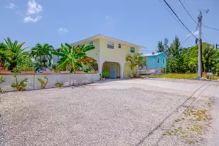 29038 Violet Dr, Big Pine Key, FL 33043 - Photo 4