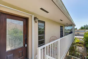 364 E Seaview Dr, Duck Key, FL 33050 - Photo 10