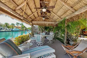 364 E Seaview Dr, Duck Key, FL 33050 - Photo 6
