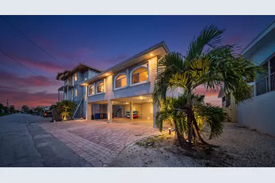 51 Coral Lane, Key Colony, FL 33051 - Photo 2