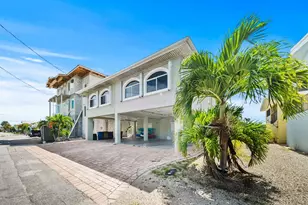51 Coral Ln, Key Colony, FL 33051 - Photo 38