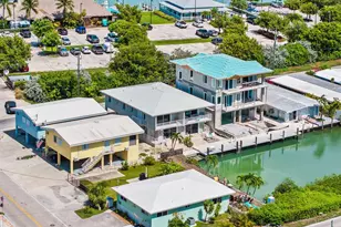 51 Coral Ln, Key Colony, FL 33051 - Photo 48