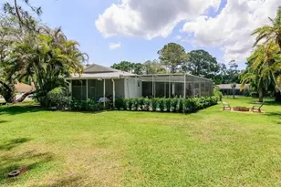 30 Cherrywood Ct, Other, FL 34683 - Photo 4