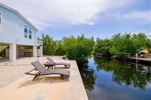 27334 Guadaloupe Ln, Ramrod Key, FL 33042 - Photo 2