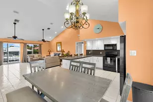 280 14th St, Key Colony, FL 33051 - Photo 16