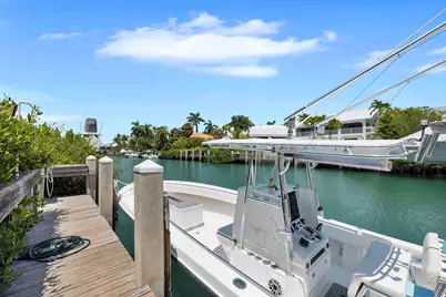 280 14th Street, Key Colony, FL 33051 - Photo 10