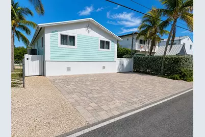 129 Normandy Drive, Key Largo, FL 33070 - Photo 1