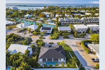 129 N Indies Drive, Duck Key, FL 33050 - Photo 1