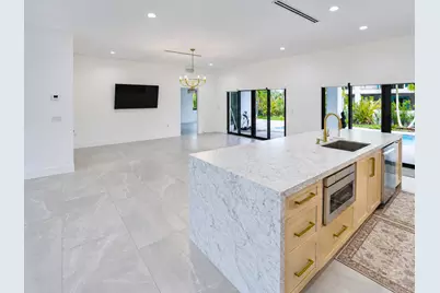 129 N Indies Drive, Duck Key, FL 33050 - Photo 8