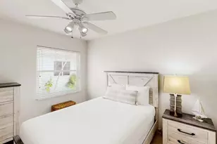 360 3rd St St, Key Colony, FL 33051 - Photo 16