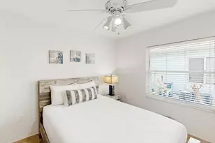 360 3rd St St, Key Colony, FL 33051 - Photo 12