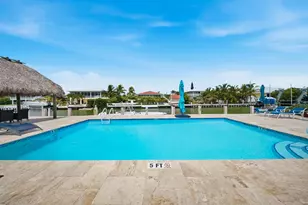 389 N Anglers Dr, Marathon, FL 33050 - Photo 4