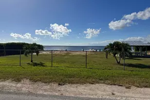 34 Pompano Ave, Key Largo, FL 33036 - Photo 2