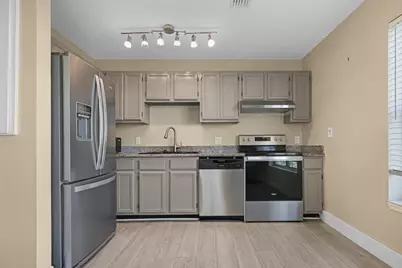 3075 Flagler Avenue #UNIT 12, Key West, FL 33040 - Photo 16