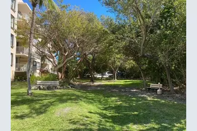 88500 Overseas Highway #301, Plantation Key, FL 33070 - Photo 22