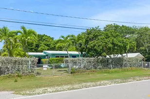 2828 Central Ave, Big Pine Key, FL 33043 - Photo 4