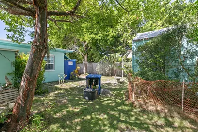 2828 Central Avenue, Big Pine Key, FL 33043 - Photo 14
