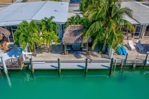 441 10th St, Key Colony, FL 33051 - Photo 2