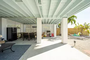 24 Beach Dr, Lower Sugarloaf Key, FL 33040 - Photo 42
