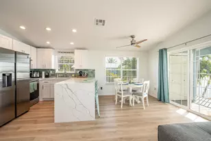 24 Beach Dr, Lower Sugarloaf Key, FL 33040 - Photo 4