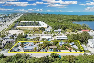 243 61st Street, Marathon, FL 33050 - Photo 4